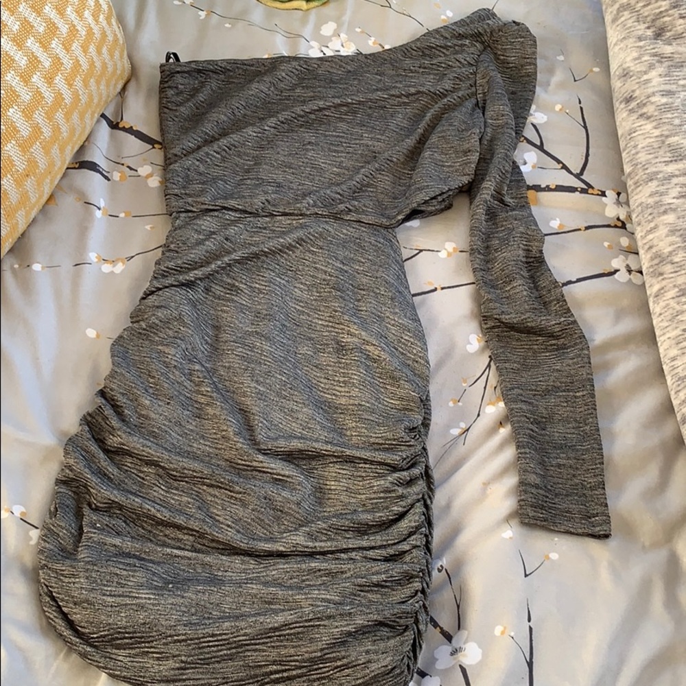 Sassy shimmering party dress